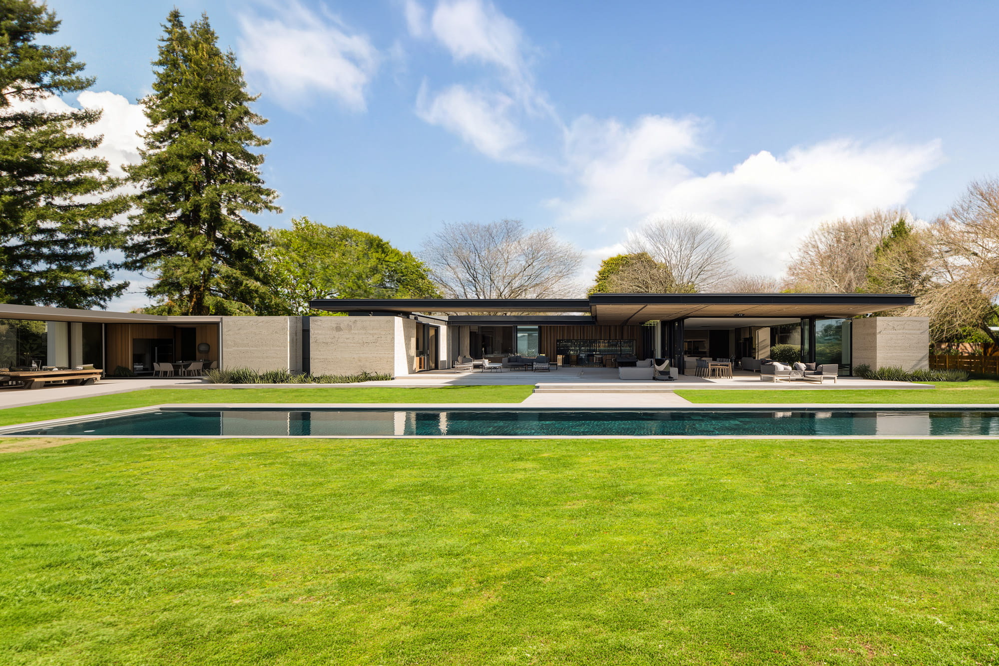 smiths-swimming-pool